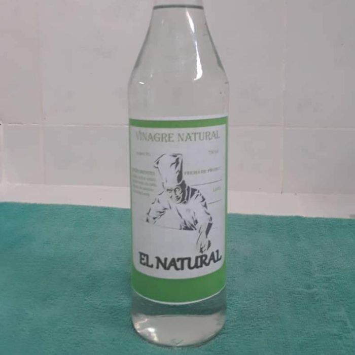 Botella de Vino Seco 700ml - La Jabalina - Rápida y Segura.